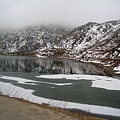 Tsomgo Lake（Gangtok）～湖面結了一層薄冰