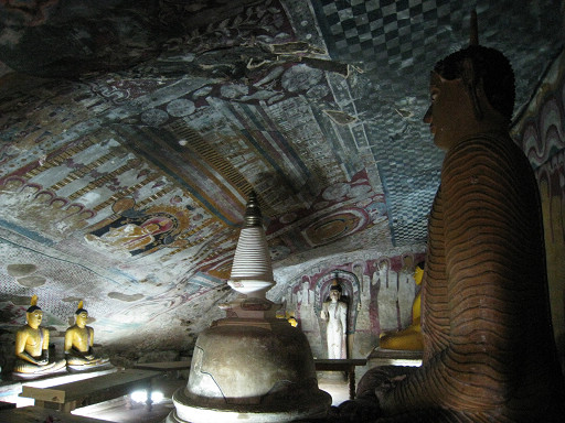 丹布拉（Dambulla）岩廟（Rock Cave Temple）～四號洞穴「西廟」（Paccima Viharaya）