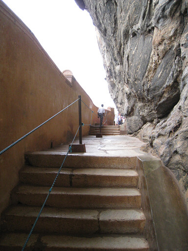 希基利亞（Sigiriya）～(The Mirror Wall)