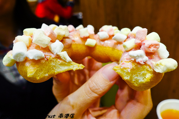 201601 mister donut 南港 042.jpg