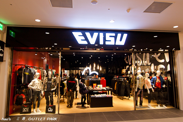 201601三井 OUTLET095.jpg