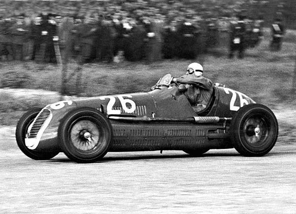 Maserati Tipo 4CL 於 Targa Florio賽場上飆馳 (2) Maserati Tipo 4CL 於 Targa Florio賽場上飆馳 (2)