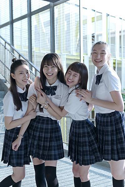 08-哈囉少女(双喜電影)左起-鄧雨晨-陳怡叡-葛盈瑄-溫心舞 08-哈囉少女(双喜電影)左起-鄧雨晨-陳怡叡-葛盈瑄-溫心舞