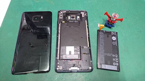 HTC U ultra 電池.jpg