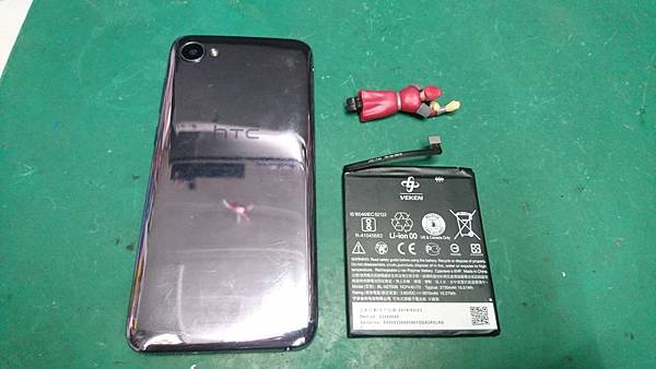 HTC D12 電池