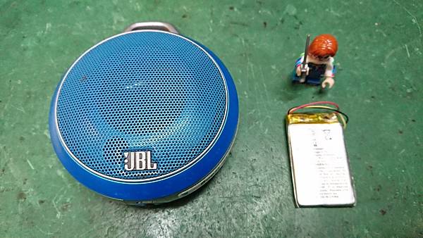 JBL MICRO BT 電池.jpg