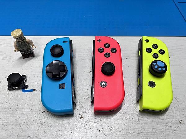 NS SWITCH JOYCON 手把維修 蘑菇頭飄移 搖桿飄移 手把飄移 搖桿亂動.jpg