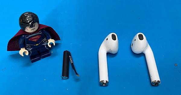 AIR PODS 耳機 藍芽耳機 耗電 不開機 電池維修更換.jpg