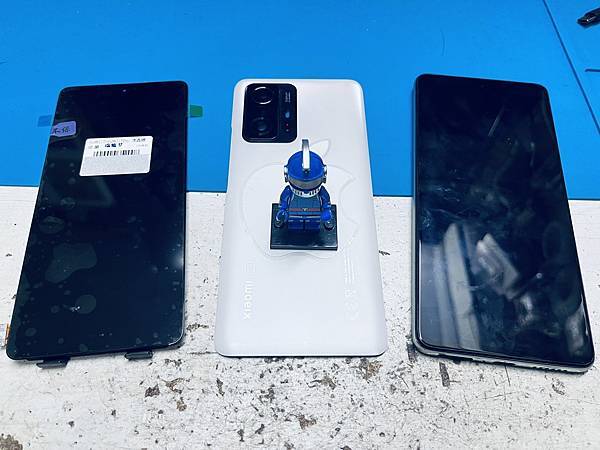 小米 11T PRO 液晶.jpg