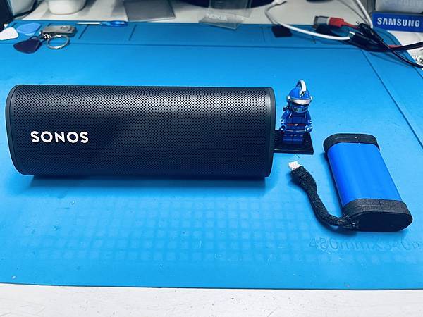 SONOS ROAM BLACK 藍芽喇叭 電池.jpg