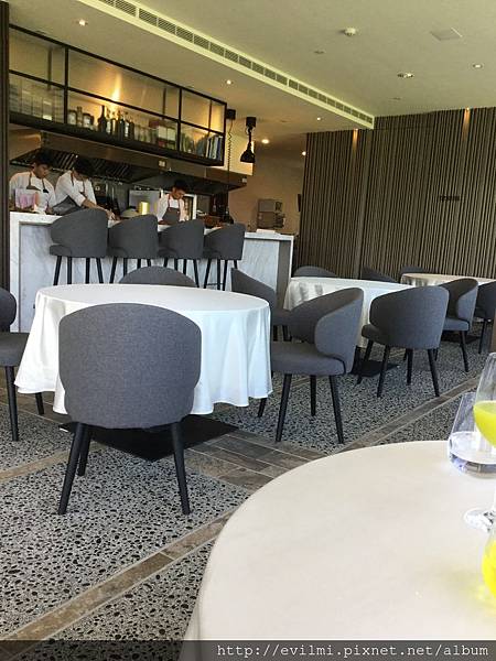 IMG_2301.JPG IMG_2301.JPG