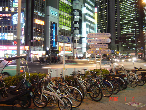 新宿街頭