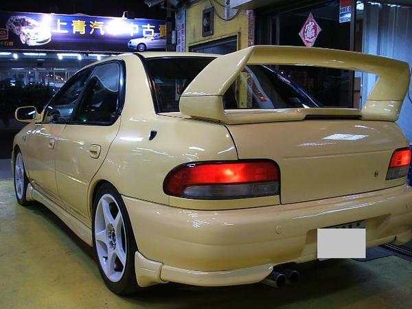 台北縣-2000年IMPREZA 2.0 GT-02