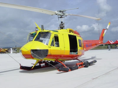 UH-1H 搜救直升機