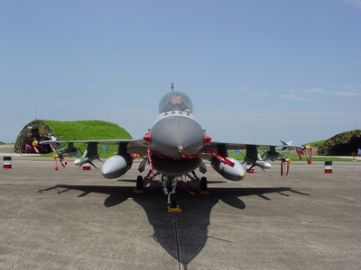 F-16 戰隼式戰鬥機 Fighting Falcon