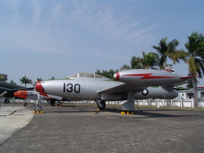 F-84G 雷霆式戰鬥轟炸機 F-84G 雷霆式戰鬥轟炸機