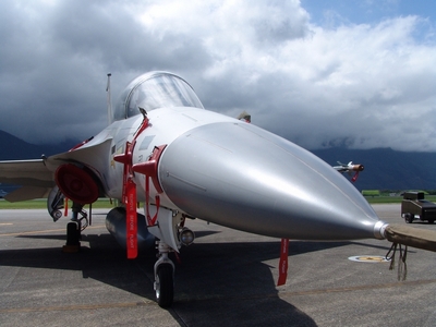 F-CK-1A/B 經國號戰鬥機 (IDF) F-CK-1A/B 經國號戰鬥機 (IDF)