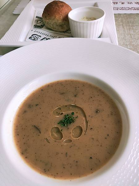 2022-09-15 13.16.57.jpg