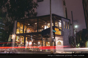 1-003-1.jpg 1-003-1.jpg