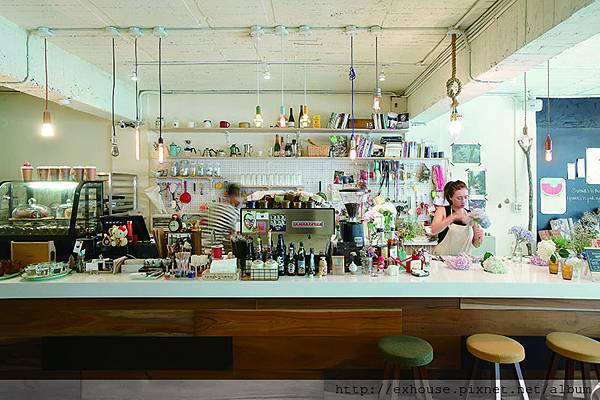 02p95-1.jpg 02p95-1.jpg