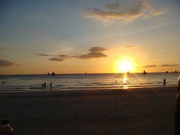 15756_180410096628_662366628_2975795_8027893_n