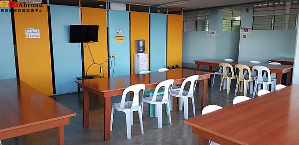 JIC 8 Floor social area-20181024.jpg