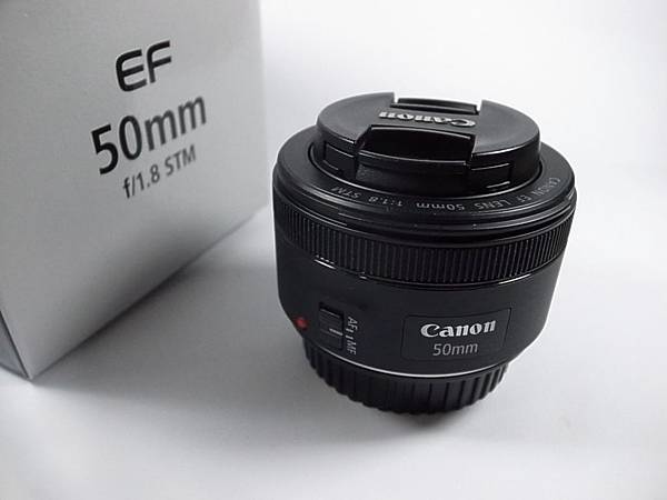 Canon EF 50mm F1.8 stm_A02(x22523135x)01.JPG