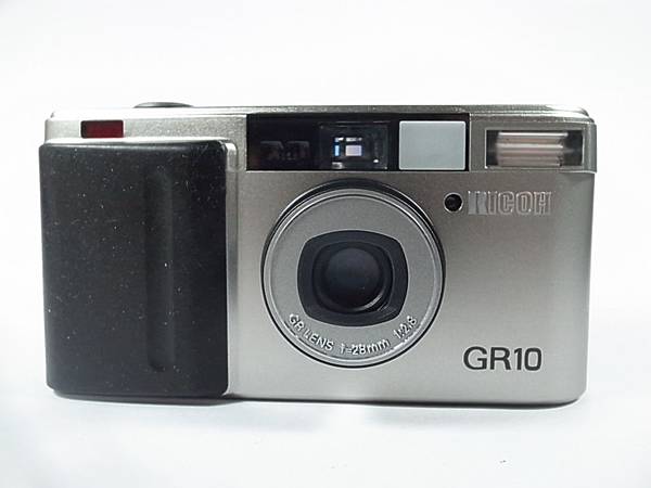 Ricoh GR10_PE1(PK119946)01.JPG