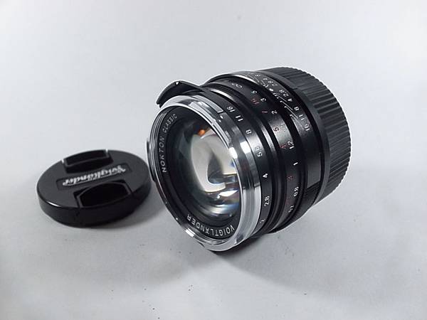 Voigtlander Nokton Classic 40m