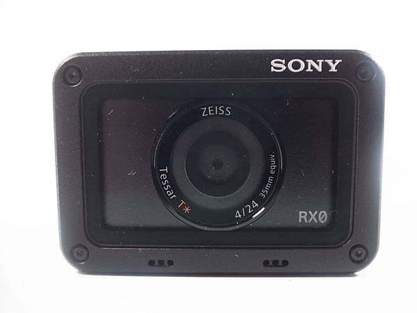 Sony RX0 外觀01