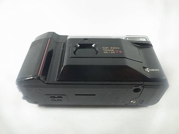 Yashica T2