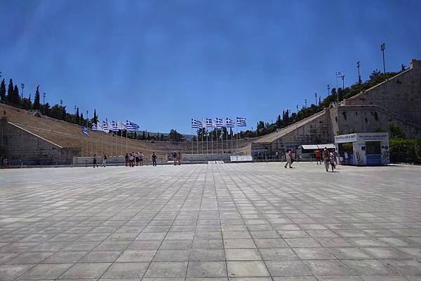 歐洲行第1站:希臘 雅典(第1天:帕那辛奈克體育場 哈德良拱