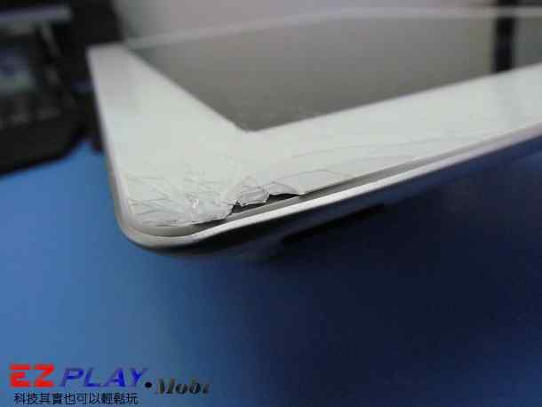 Ipad二代玻璃觸控LCD破裂就是這樣維修的5 Ipad二代玻璃觸控LCD破裂就是這樣維修的5