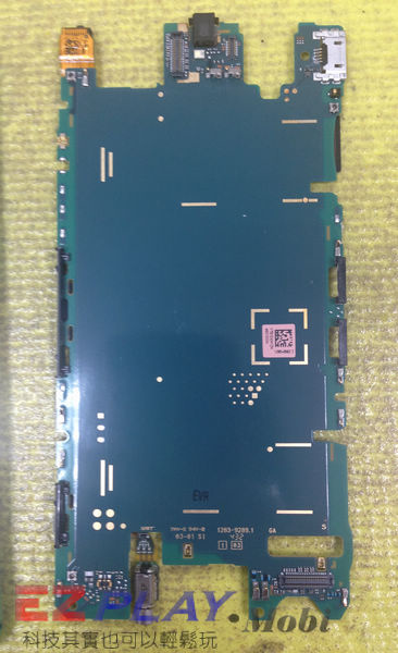 摔機 Sony Xperia Z3 Compact 面板更換實錄.6