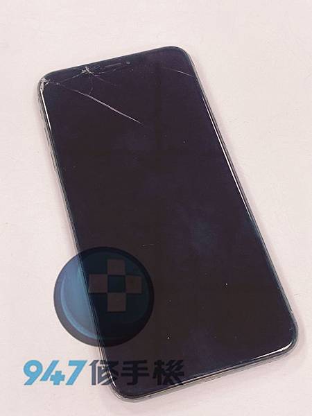 IXS MAX手機維修_面板更換_電池更換02.jpg IXS MAX手機維修_面板更換_電池更換02.jpg