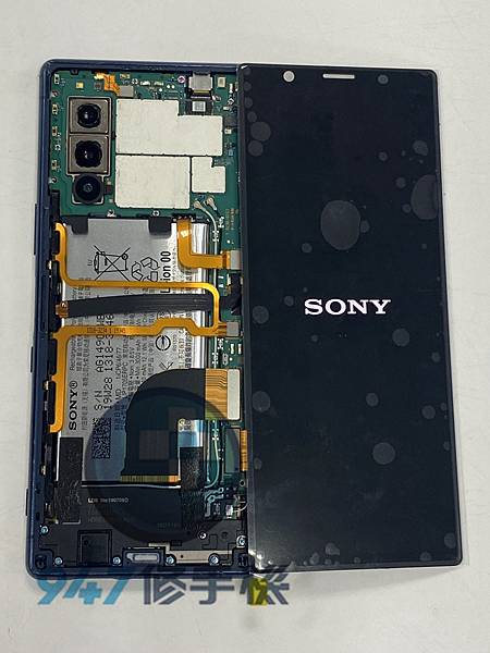 SONY X5手機維修_面板更換_電池更換04.jpg