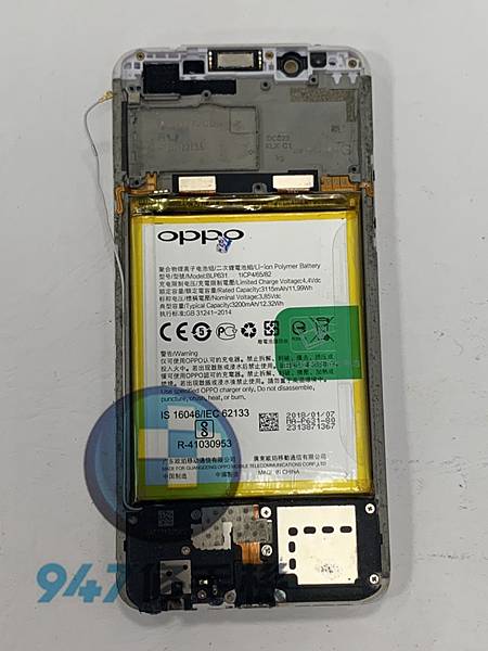 OPPO A73 手機維修_開機排線更換_電池更換03.jpg