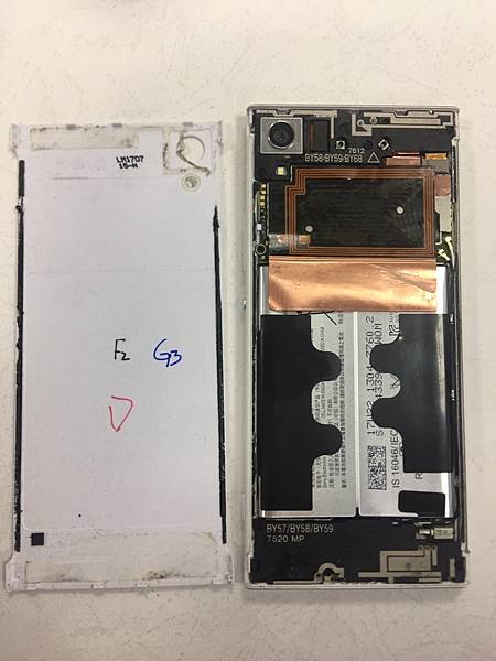 SONY XA1手機維修_更換螢幕02.jpg SONY XA1手機維修_更換螢幕02.jpg