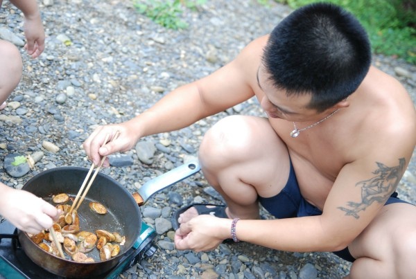 桶后野餐趣