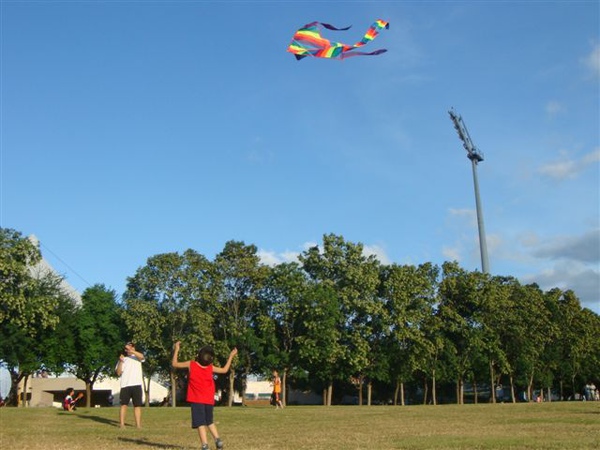 新莊運動公園放風箏 001.jpg