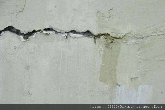 房屋外牆防水層容易因為哪3個原因而受損-2.png