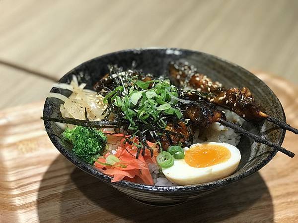 虎藏燒肉丼食所