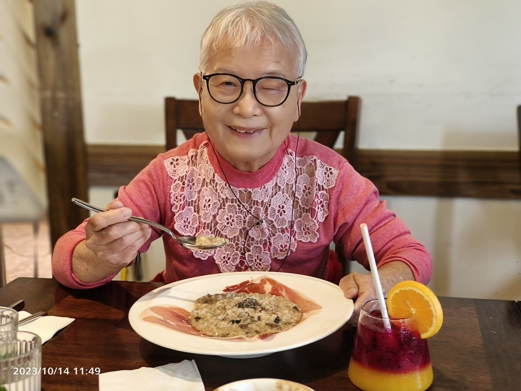 環保阿嬤的長媳60歲(耳順)陽明山.朱里昂法式廚房***十月