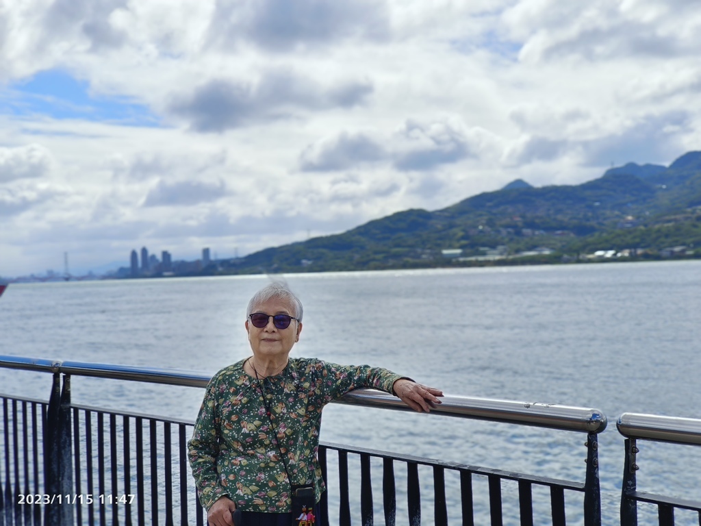 環保阿嬤孝順的長子長媳開車載我來/淡水一日輕旅行(一)--淡