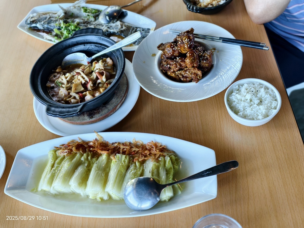 環保阿嬤金鳳姨長子長媳三峽.紫薇山林景觀餐廳悠遊趣20250