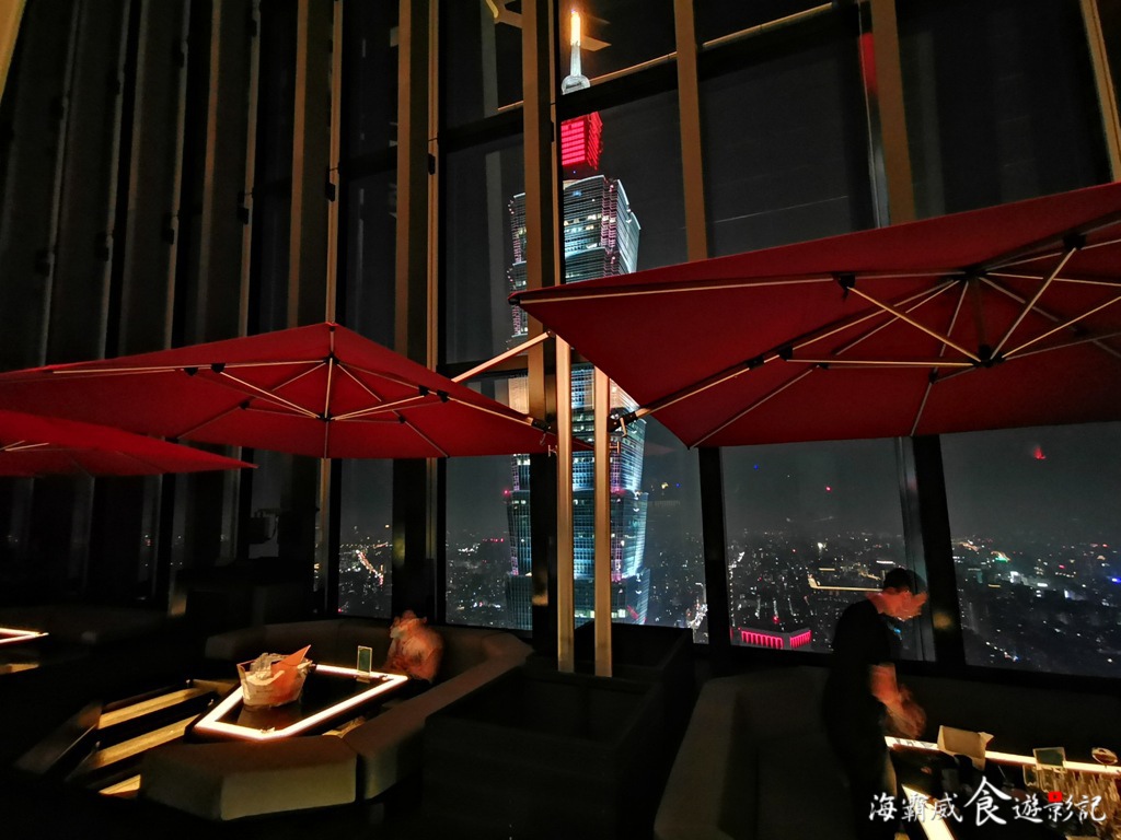 微風南山48 絕美天際酒吧 Ce La Vi Sky Bar Taipei 360度視野台北璀璨夜景 101大樓一次擁有 海霸威食遊影記 痞客邦