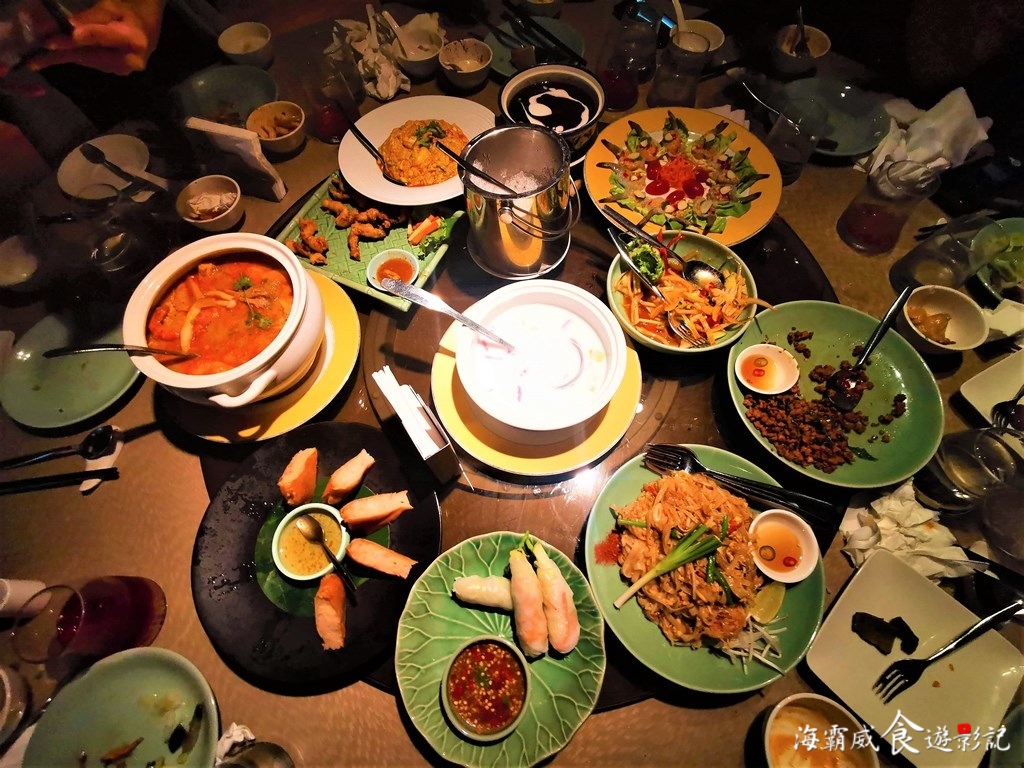 台北喜來登 泰國菜吃到飽 蘇可泰sukhothai泰式料理 酸辣生蝦 月亮蝦餅 冬陰功 打拋豬單點吃到飽 海霸威食遊影記 台北喜來登 泰國菜吃到飽 蘇可泰sukhothai泰式料理 酸辣生蝦 月亮蝦餅 冬陰功 打拋豬單點吃到飽 海霸威食遊影記