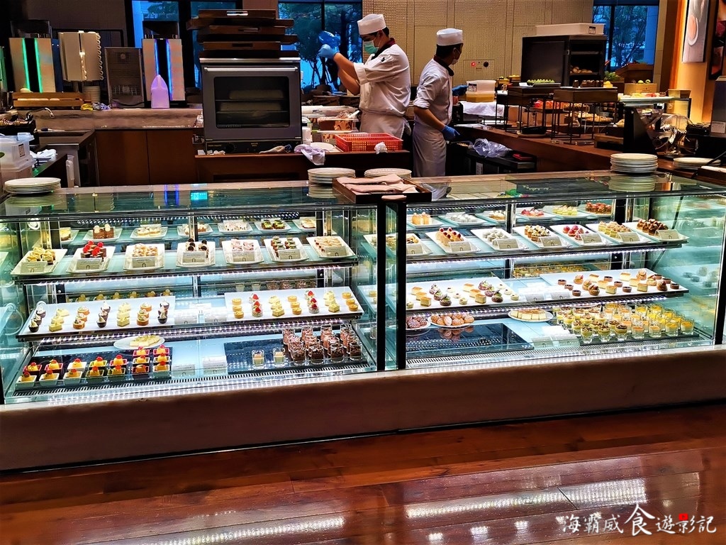 台北大直●吃到飽【美福飯店 彩匯自助餐廳】日本A5和牛、龍蝦