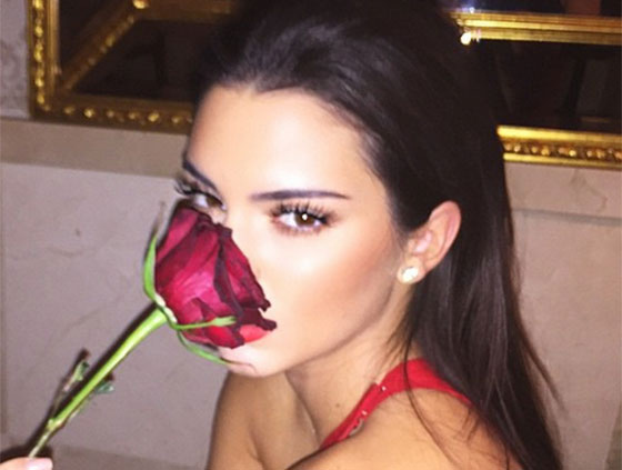 kendall-jenner-rose-instagram