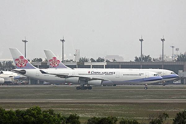 Blog100.JPG Blog100.JPG